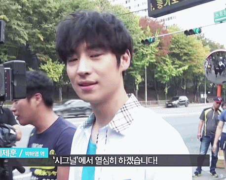 흔한 33살 남자배우의 고등학생역할 소화력.jpgif | 인스티즈