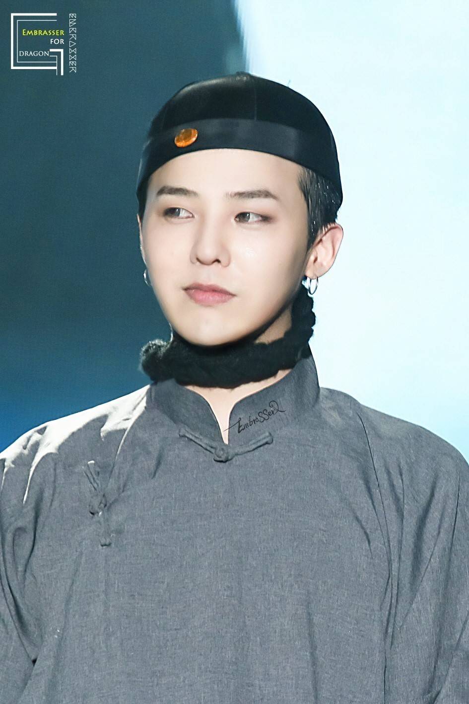 중국에서 지드래곤 벌칙의상 수준.jpg | 인스티즈