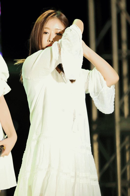 러블리즈의 리더이자 리드보컬.jpgif | 인스티즈