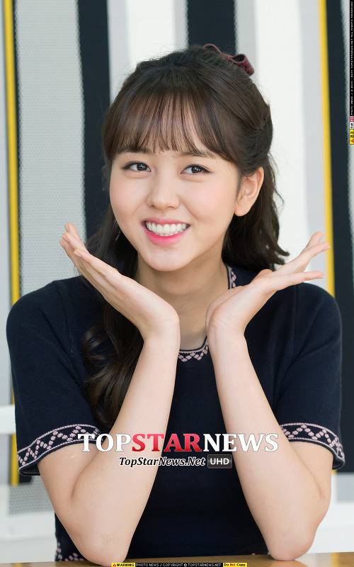 99년생 투탑이라는 김유정과 김소현 | 인스티즈