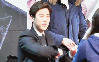 팬들이 사랑스러운 가수들 | 인스티즈