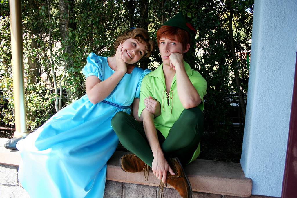 동화같은 디즈니랜드 피터팬 캐스트들.JPG | 인스티즈