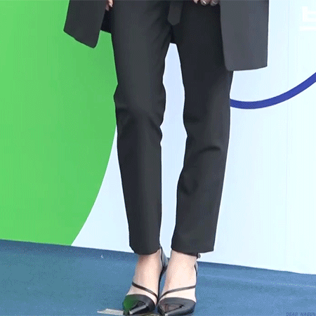 [에이핑크] 바지정장 입은 손나은.jpg | 인스티즈