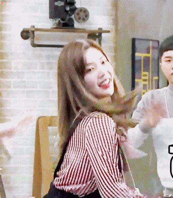 레드벨벳 조이.gif | 인스티즈