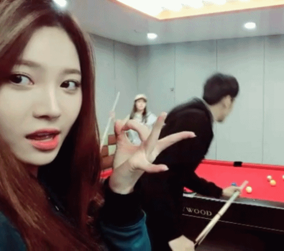 비지니스 관계 라고는 전혀 없어보이는 걸그룹 | 인스티즈