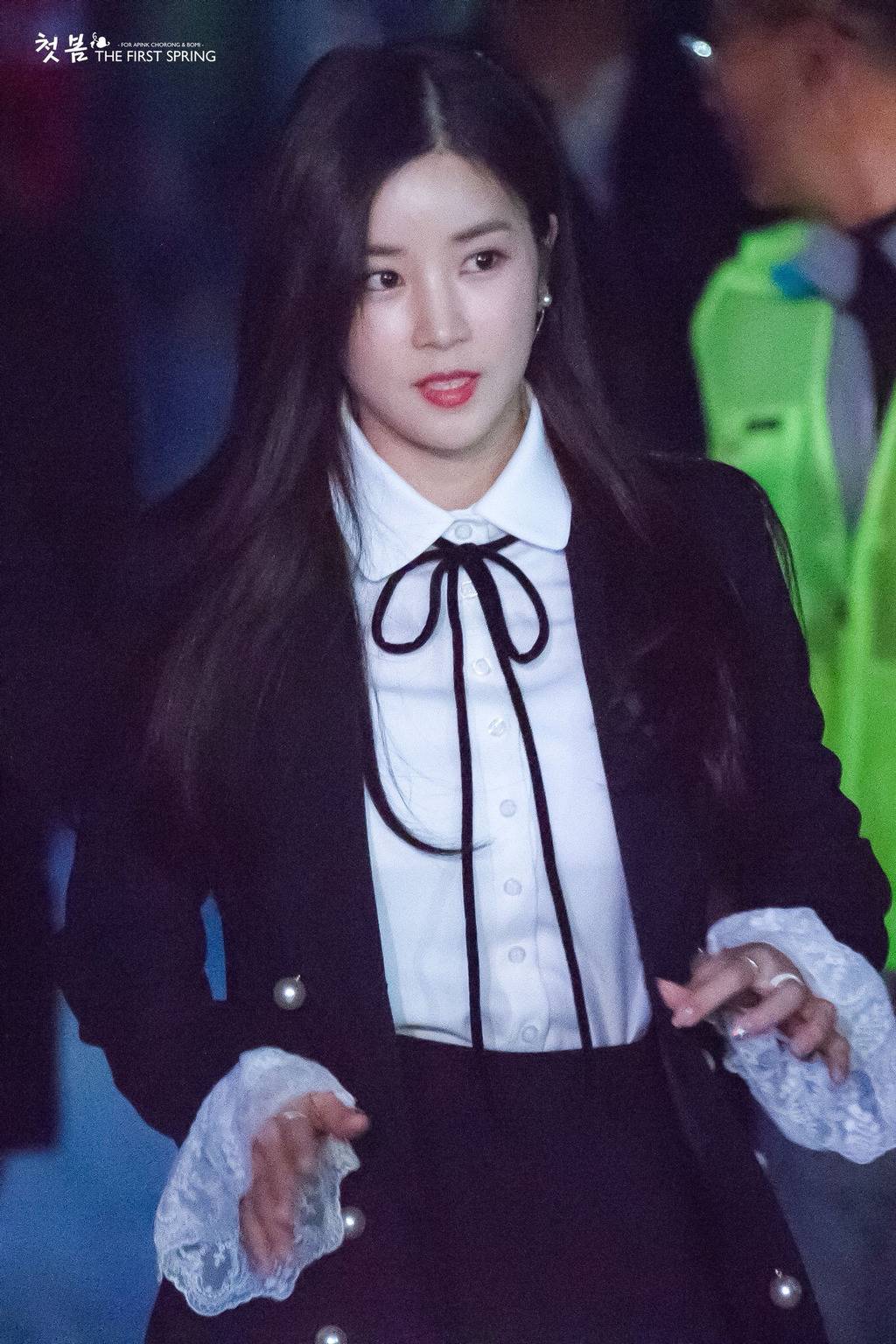 [에이핑크] 엘 클라시코의 완패로 기분이 다운되는 하루라서 박초롱 | 인스티즈