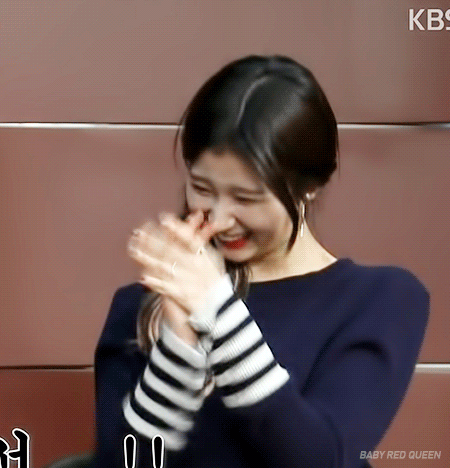 트와이스 큐티 사나.gif | 인스티즈