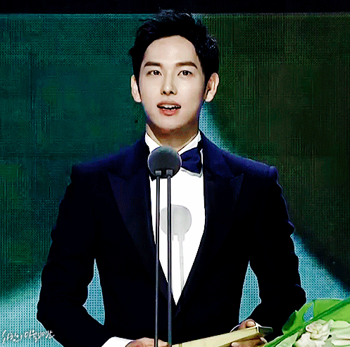 희한하게 본업이 아이돌이라는게 끝까지 적응이 안되는 연예인 | 인스티즈