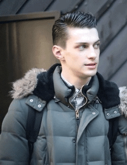 우리 엄마가 잘생기고 섹시한건 닥 공유라고 가르치셨어2 | 인스티즈