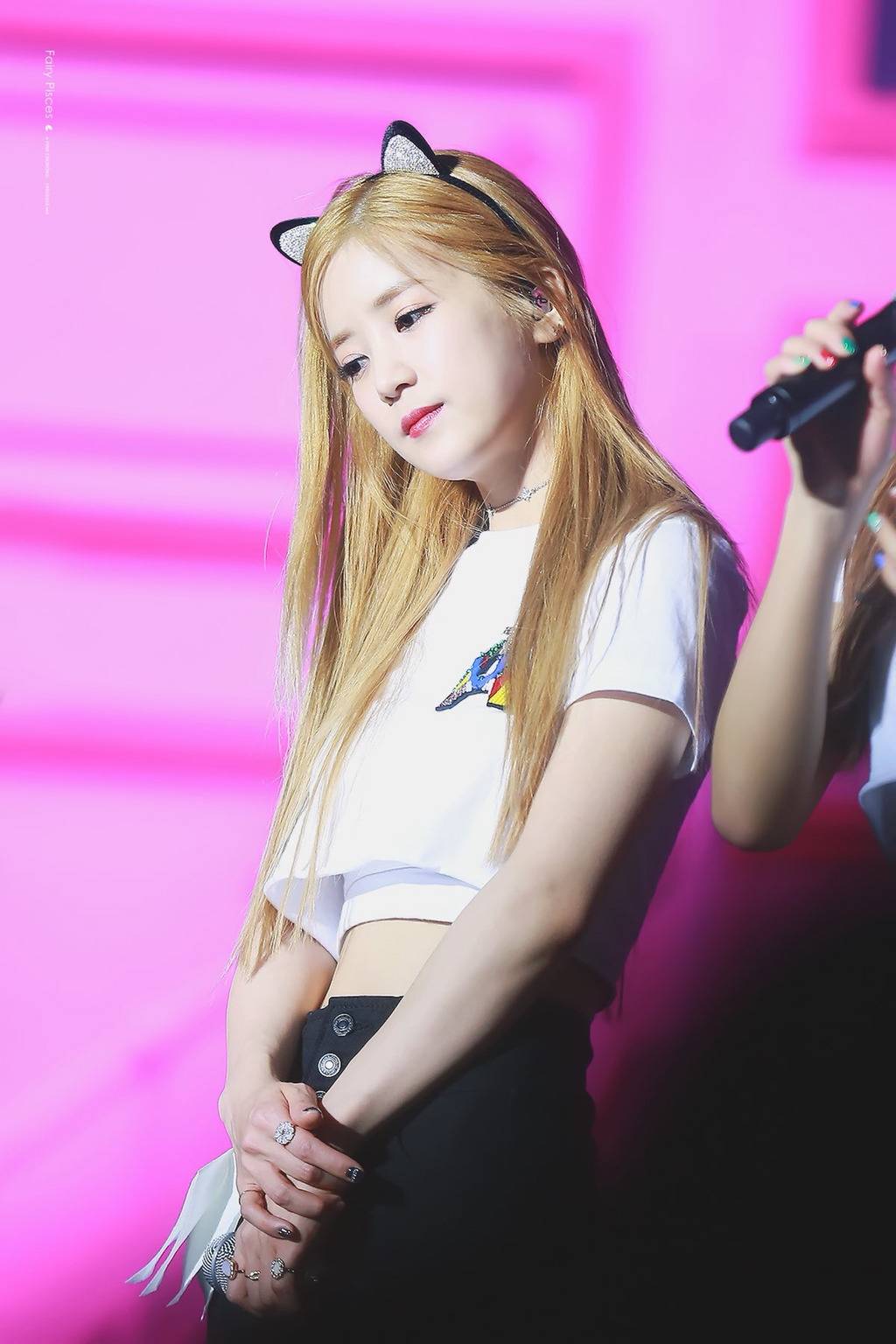 [에이핑크] 엘 클라시코의 완패로 기분이 다운되는 하루라서 박초롱 | 인스티즈