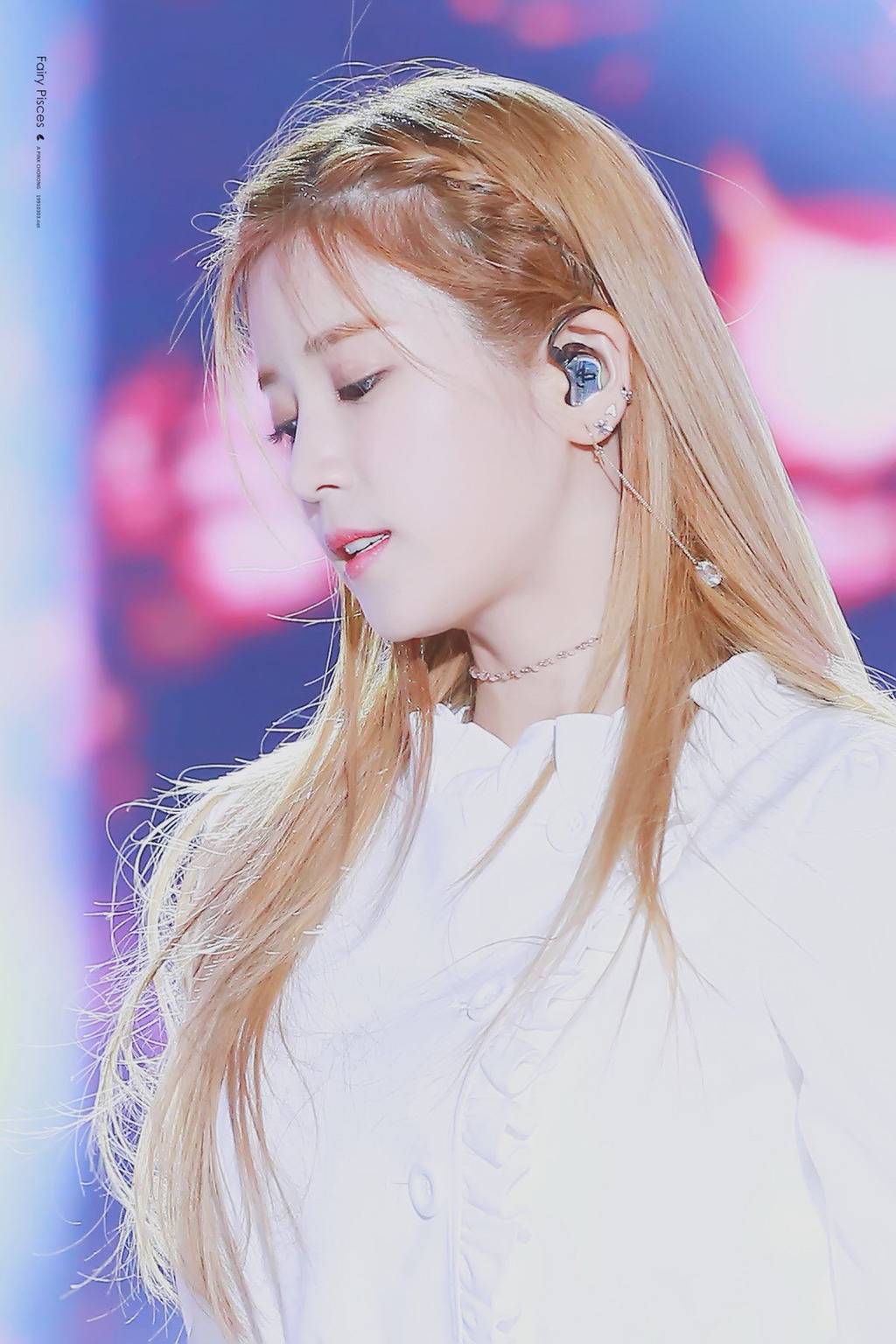 [에이핑크] 엘 클라시코의 완패로 기분이 다운되는 하루라서 박초롱 | 인스티즈