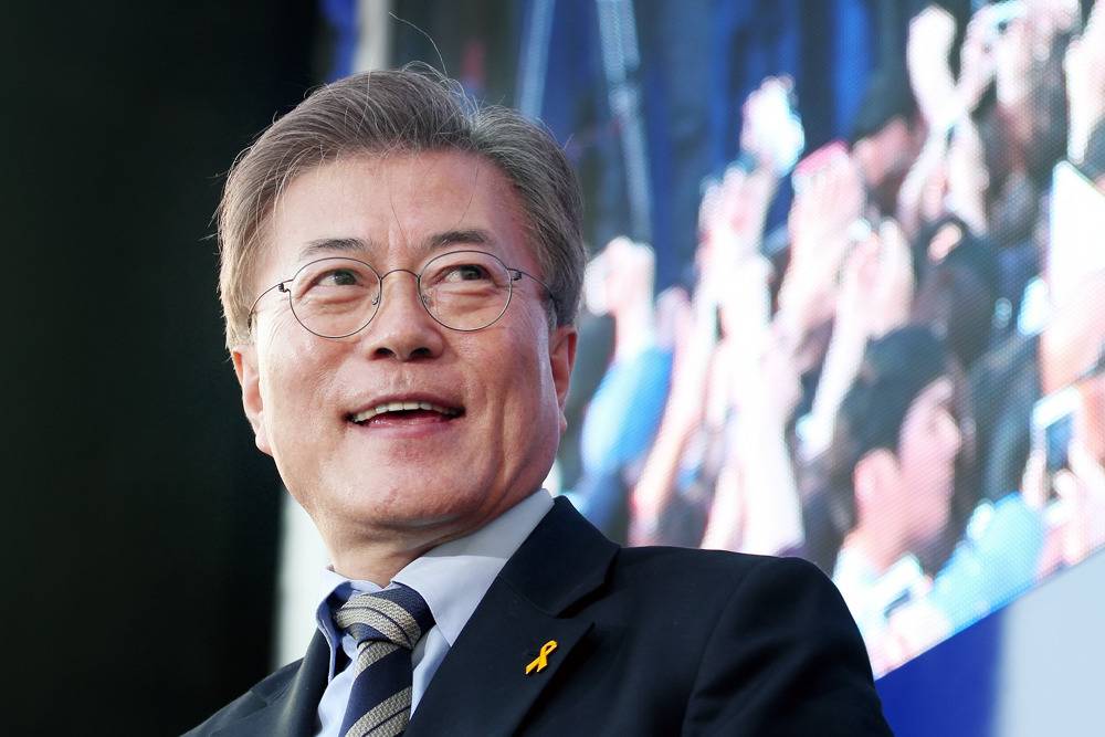 [문재인] 신촌에서 찍은 잘생긴 이니라오 | 인스티즈