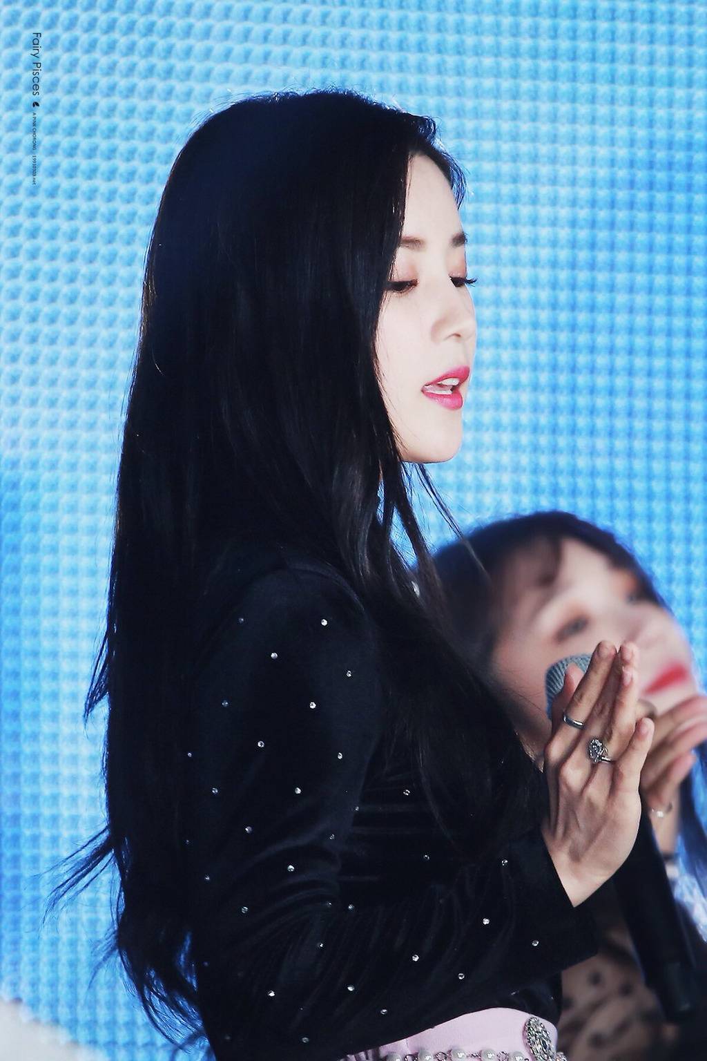 [에이핑크] 엘 클라시코의 완패로 기분이 다운되는 하루라서 박초롱 | 인스티즈