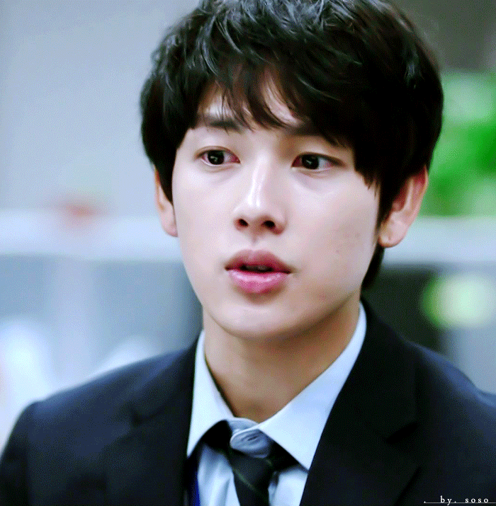 희한하게 본업이 아이돌이라는게 끝까지 적응이 안되는 연예인 | 인스티즈