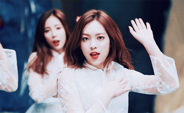 에이프릴 밀레니엄베이비 예나.gif | 인스티즈