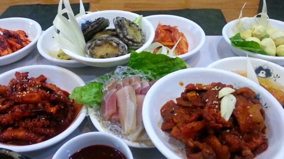 광주를 여행오신다면 꼭 들려야할 맛집 리스트 (상추튀김 아님 주의) | 인스티즈