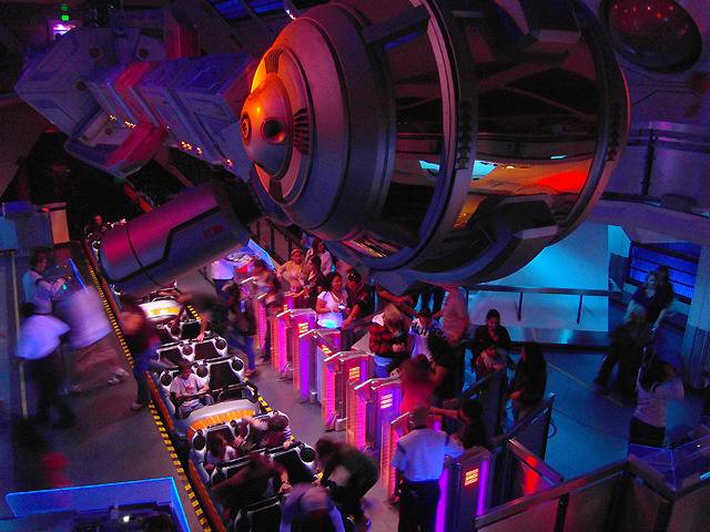 LA에서 한곳만간다면 디즈니랜드vs유니버셜스튜디오 | 인스티즈