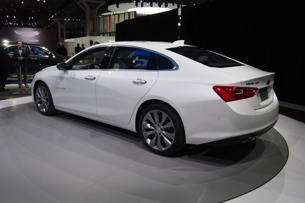 2016 상반기 국내 세단 최고의 기대주 - 르노 탈리스만 vs 쉐보레 말리부 | 인스티즈