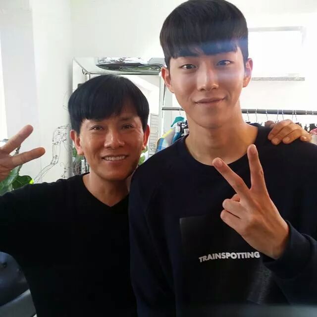 나이 어린 여자들이 전형적으로 좋아하는 남자 외모.jpg | 인스티즈