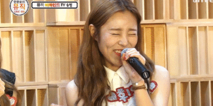 가사 까먹어서 리다한테 털리는 휘인이 外 [데이터:36MB] | 인스티즈