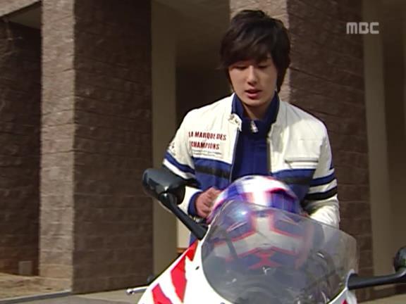 [거침없이하이킥] 10살 위도 커버 가능한 윤호.jpg | 인스티즈