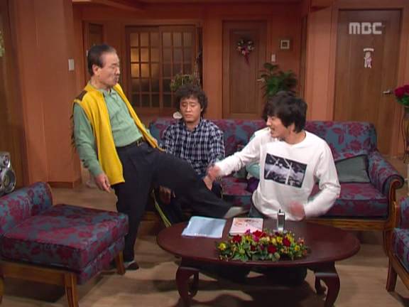 [거침없이하이킥] 민호보다 더 크게 다쳤는데 사람들이 몰라줘서 억울한 윤호.jpg | 인스티즈