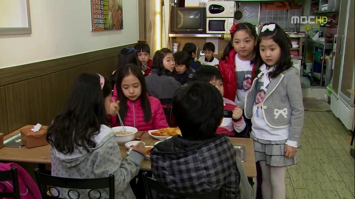 [지붕뚫고하이킥] 반장 정해리.jpg | 인스티즈