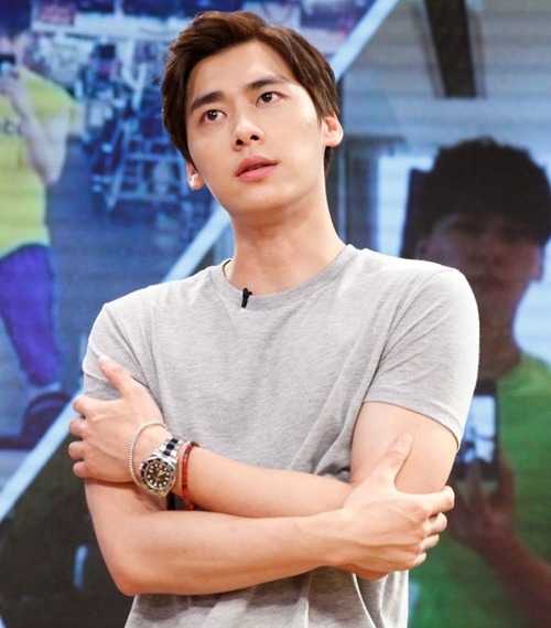 [이역봉] 촌스럽던 대륙 배우가 한국 스타일리스트의 손을 거친 후.. | 인스티즈