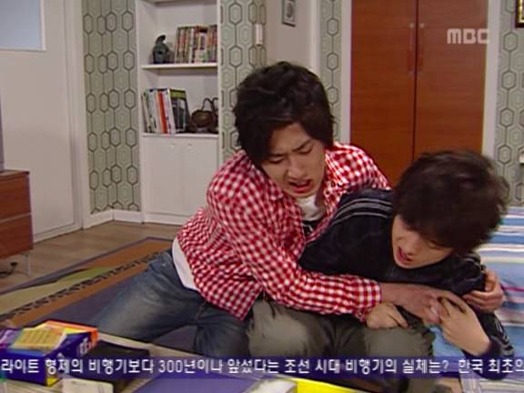 [거침없이하이킥] 민호보다 더 크게 다쳤는데 사람들이 몰라줘서 억울한 윤호.jpg | 인스티즈