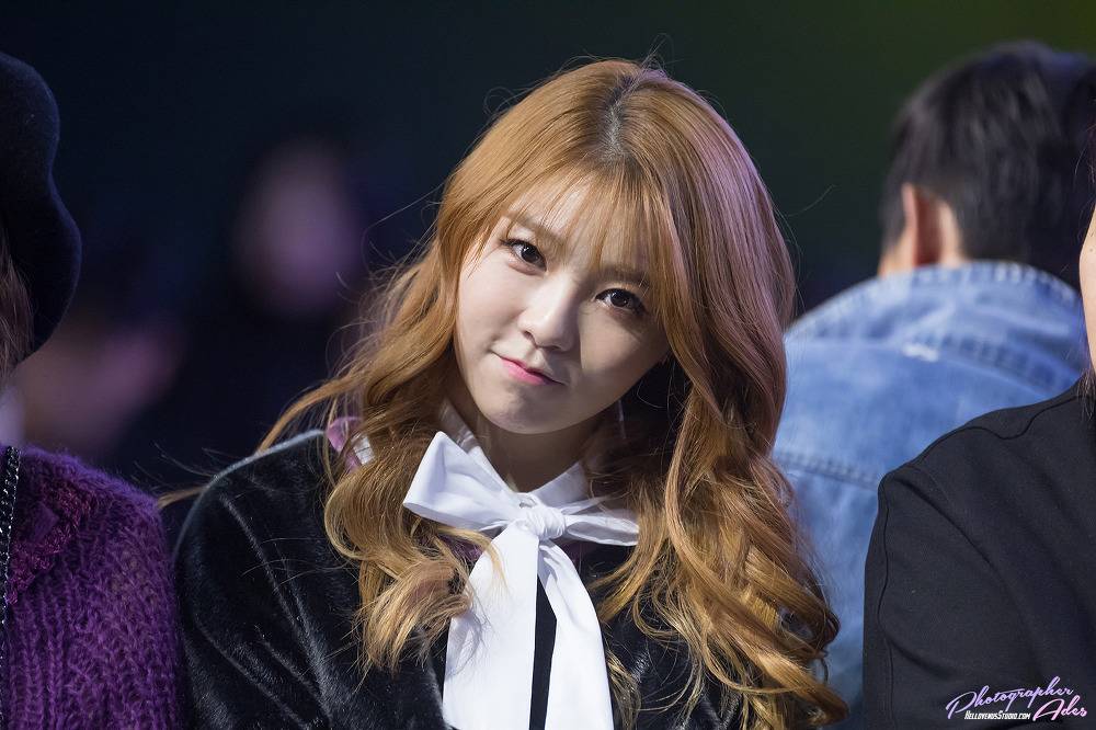 소속사 선배한테 생일날 편지 만들어준 유댕이 최유정 | 인스티즈