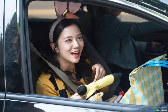 블핑 지츄 넘 이쁜거 아냐.... | 인스티즈