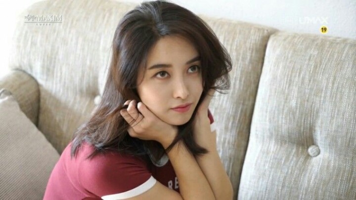 맥심 홍재경 아나운서 | 인스티즈