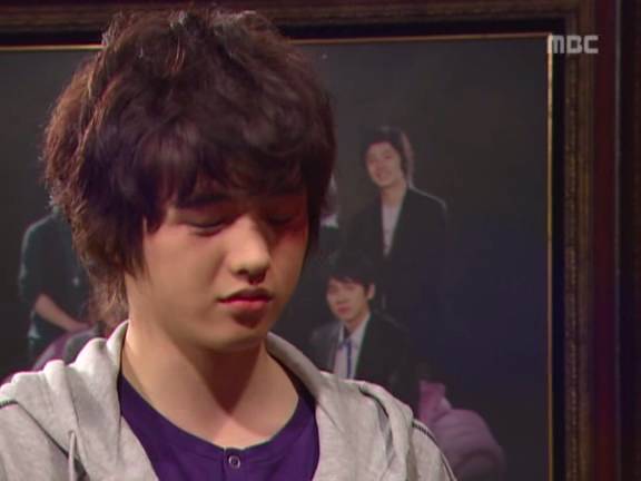 [거침없이하이킥] 민호보다 더 크게 다쳤는데 사람들이 몰라줘서 억울한 윤호.jpg | 인스티즈