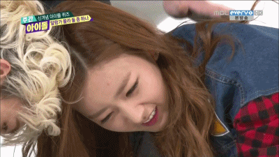 두상이 뾰족한 여자 아이돌.gif | 인스티즈