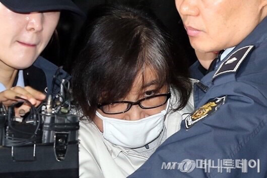 문대통령 5년간 메인퀘스트 모음 feat. 최고난이도 | 인스티즈