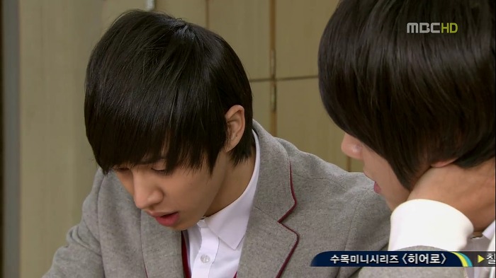 [지붕뚫고하이킥] 질투의 화신 정준혁 (feat.용꼬리용용).jpg | 인스티즈