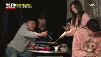 런닝맨 사나.gif | 인스티즈