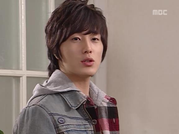 [거침없이하이킥] 10살 위도 커버 가능한 윤호.jpg | 인스티즈