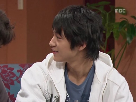 [거침없이하이킥] 카리스마 민호 ㅋㅋㅋㅋㅋㅋㅋㅋㅋㅋ.jpg | 인스티즈