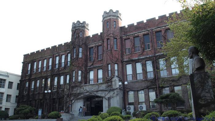 특이한 양식의 국내 고등학교 건물들 | 인스티즈