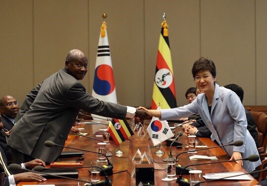 문대통령 5년간 메인퀘스트 모음 feat. 최고난이도 | 인스티즈