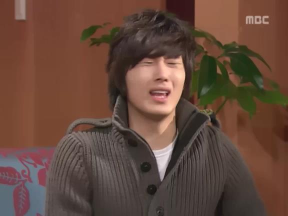 [거침없이하이킥] 멍청해서 지 돈도 못찾는 윤호 ㅋㅋㅋㅋㅋㅋㅋ.jpg | 인스티즈