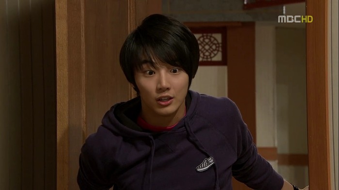 [지붕뚫고하이킥] 질투의 화신 정준혁 (feat.용꼬리용용).jpg | 인스티즈