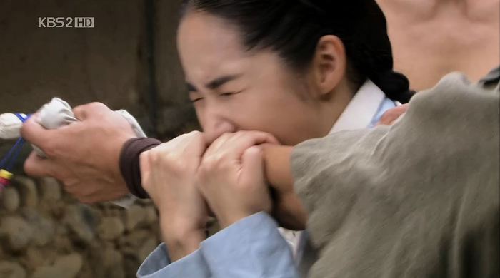 [드라마] 성균관 스캔들 걸오 문재신(유아인) & 여림 구용하(송중기) - 002 - | 인스티즈