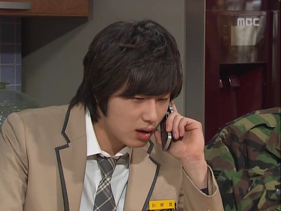 [거침없이하이킥] 카리스마 민호 ㅋㅋㅋㅋㅋㅋㅋㅋㅋㅋ.jpg | 인스티즈