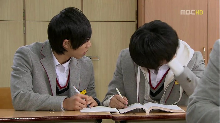 [지붕뚫고하이킥] 질투의 화신 정준혁 (feat.용꼬리용용).jpg | 인스티즈