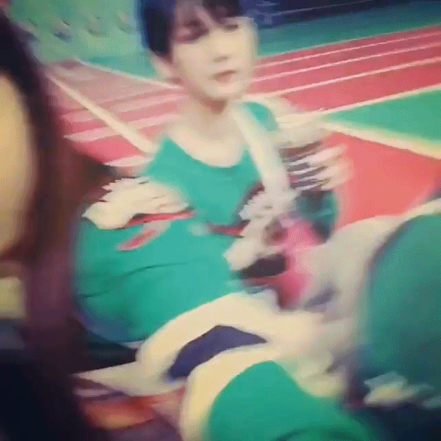 아육대 첫 앞머리 짜른 윤보미 출현 | 인스티즈