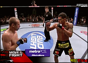 코너 맥그리거에게 가장 위협적인 상대.gif | 인스티즈