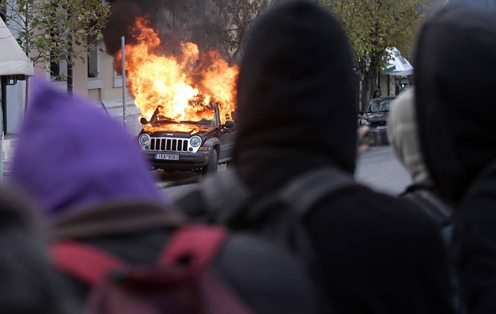 그리스 시위 모습 | 인스티즈