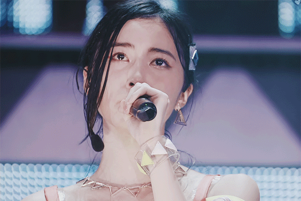 일본에서 한국인같이 생겼다는 소리 듣는 남녀연예인 한명씩 | 인스티즈